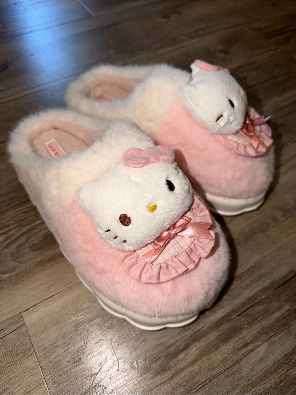 Hello Kitty Plush Pink Slip-On Kids Slippers with Bow Accent